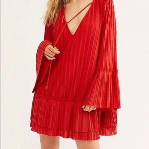 Free People Red Can't Help It Plisse Pleated V-Neck Mini Dress Bell Sleeve Large